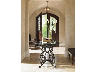 This Tommy Bahama Home Dining Room Capistrano Metal Dining Table is set to effortlessly catch anyone’s attention.