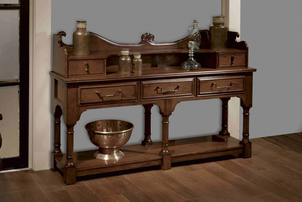 Picture this wooden beauty welcoming you on the entryway of your new home! Featured furniture is from FFDM's Harbor Springs Collection. 