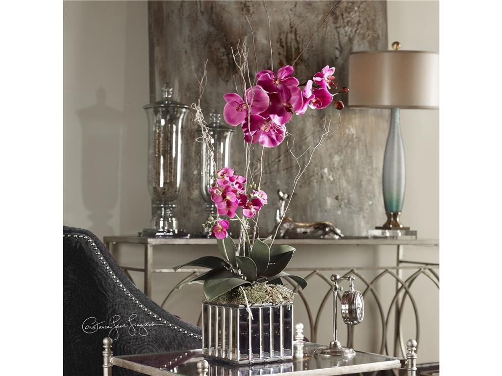 Accessories Uttermost Fuchsia Kaleama Orchids 60121: A touch of pink won't' hurt, in fact, it ups the level of elegance in this mainly metallic look.