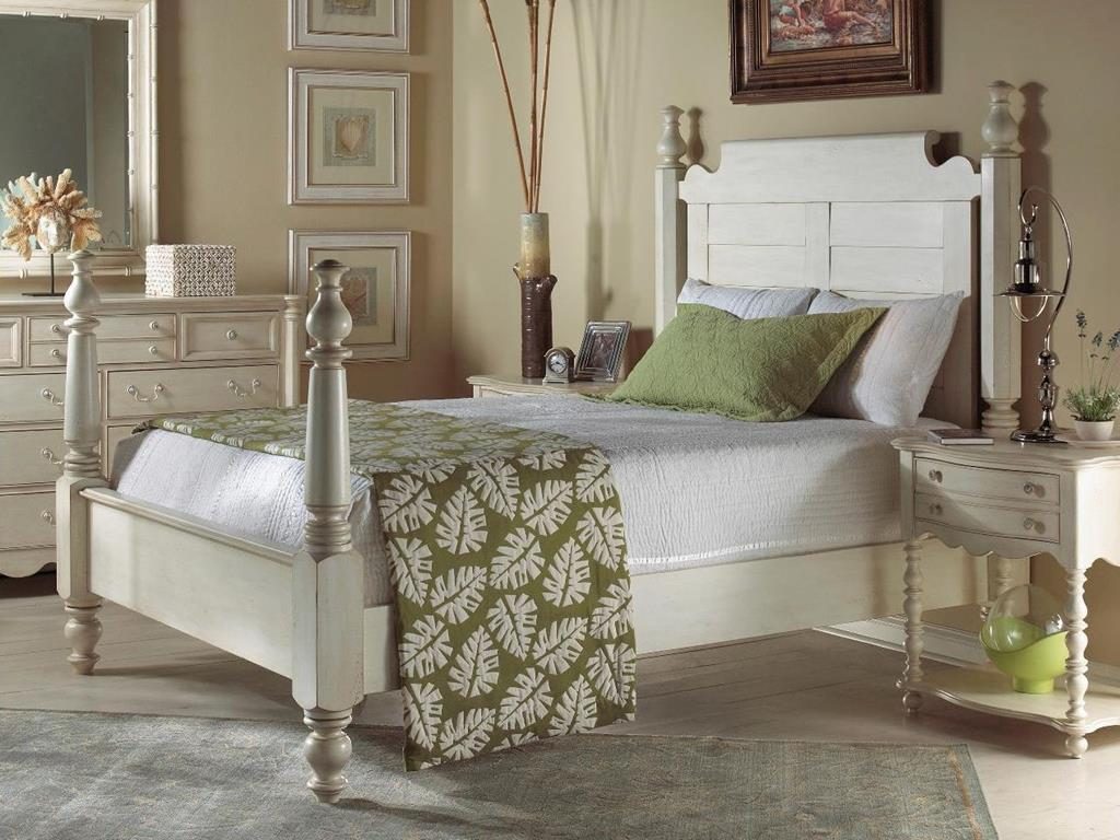 The Fine Furniture Design Bedroom Poster Bed King 6.6 1050-767.768.769 is a great choice for a bed that your kid will grow into. 