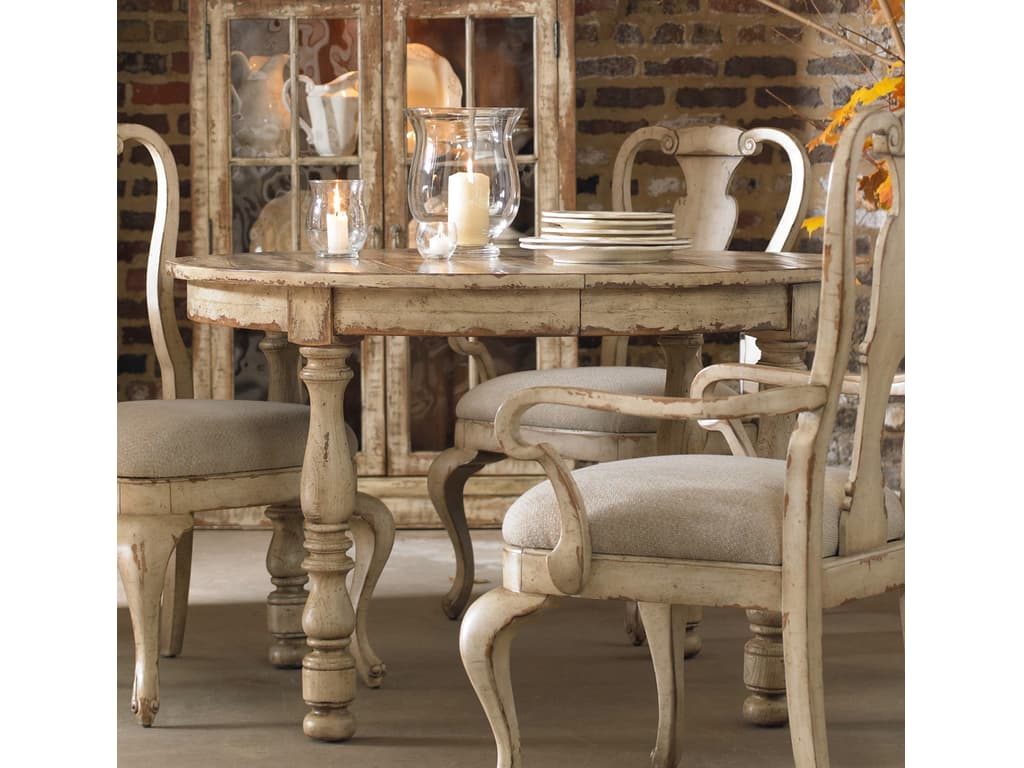 Hooker Furniture Dining Room Wakefield Round Leg Dining Table with 1-21-in leaf