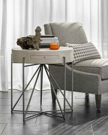 FFDM Brentwood Collection: The furniture pieces, accents, window treatments and flooring all come from the same hue family which makes this a room full of breathing space.