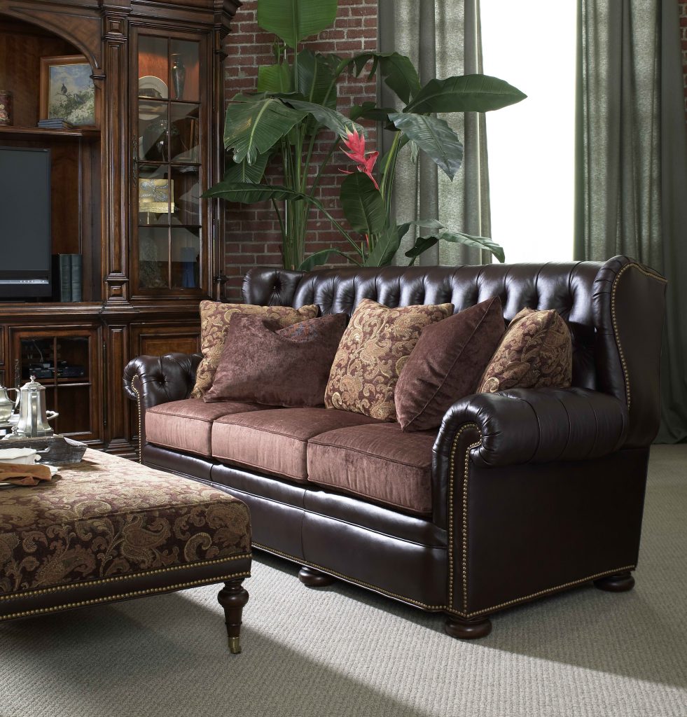FFDM Viniterra Collection offers an interesting fusion of leather and fabric.